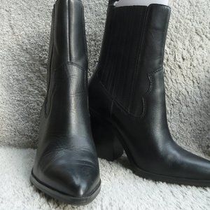 Aldo leather ankle boots